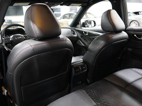 Used 2023 INFINITI Q50 Red Sport 400 w/ Black Opal Edition RWD image 25