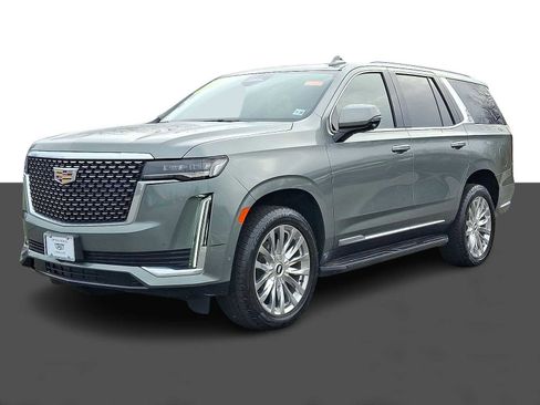 Used 2023 Cadillac Escalade Premium Luxury image 3