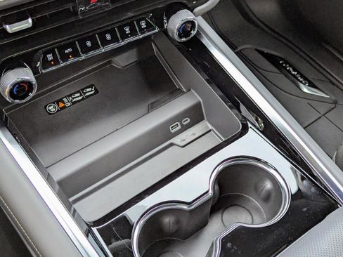 New 2025 Chevrolet Tahoe Premier image 52