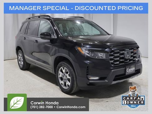 Used 2023 Honda Passport TrailSport image 1