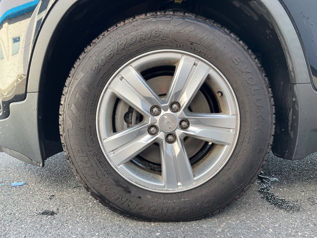 Used 2019 Chevrolet Trax LS w/ Tint and Cruise Package FWD image 9