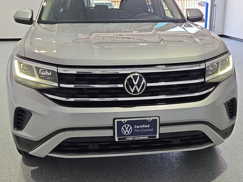Certified 2023 Volkswagen Atlas SE FWD image 10