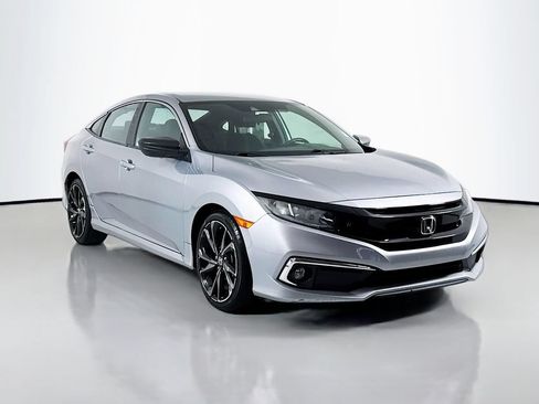 Used 2019 Honda Civic Sport image 4