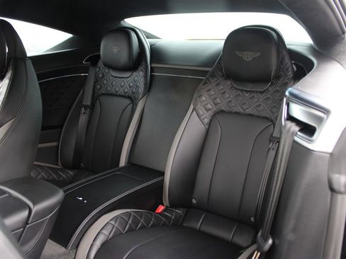 Used 2024 Bentley Continental GT Speed image 12