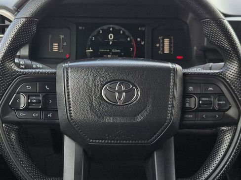 Certified 2025 Toyota Tacoma SR5 AWD/4WD image 24