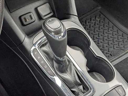 Used 2019 Chevrolet Cruze LS w/ LS Convenience Package image 16