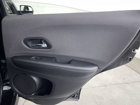 Used 2020 Honda HR-V LX image 21