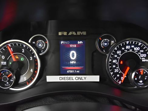 Used 2024 RAM 2500 Big Horn image 18