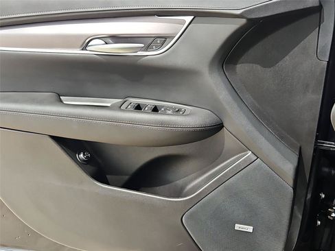 New 2026 Cadillac XT5 Luxury w/ LPO, Floor Liner Package AWD/4WD image 23