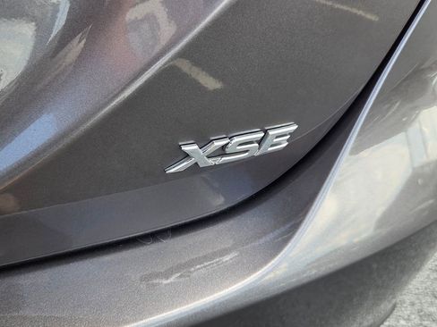 Used 2018 Toyota Camry XSE w/ Audio Package FWD image 11