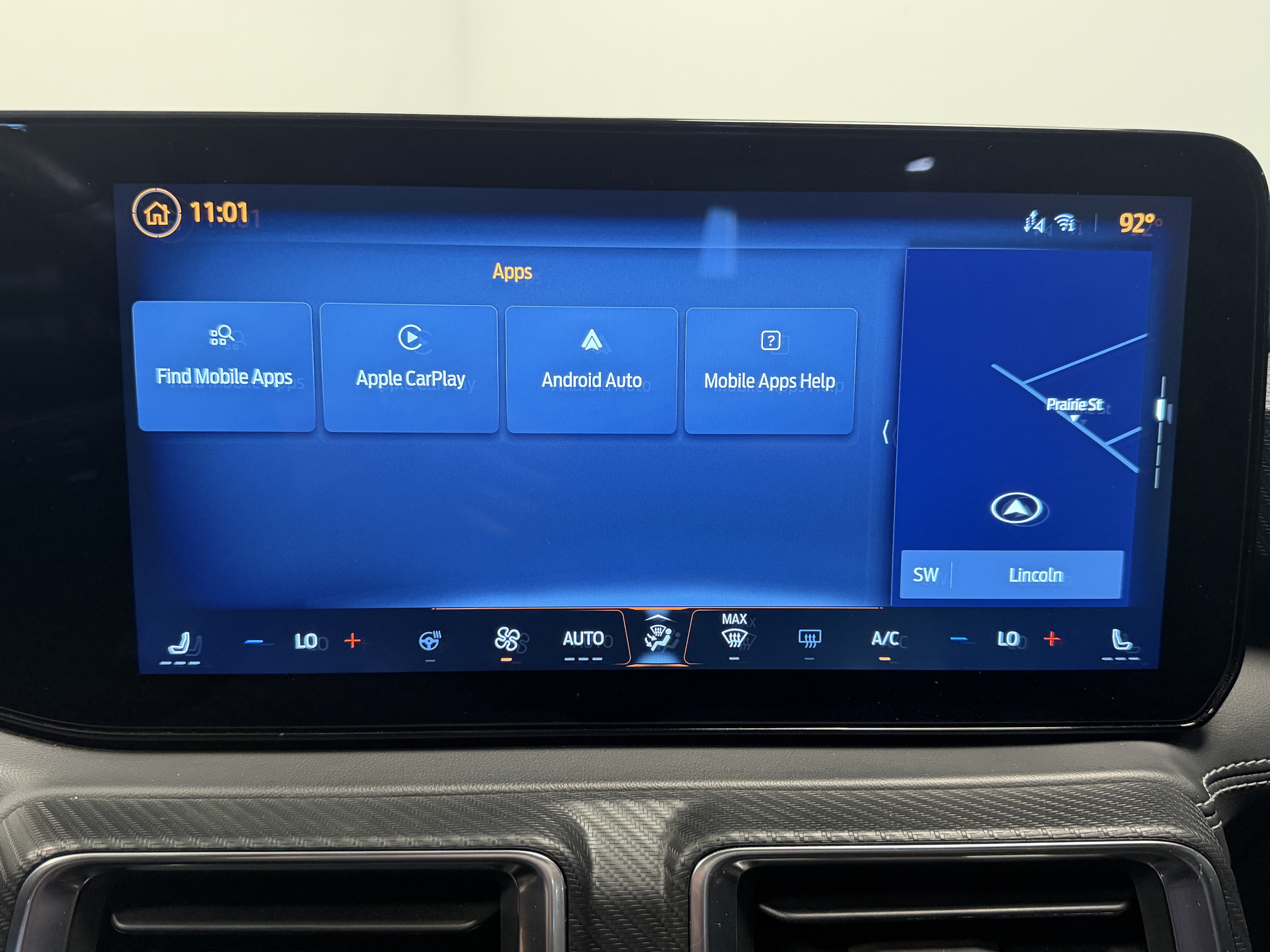 Used 2024 Ford Mustang GT Premium RWD image 9