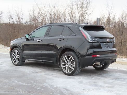 Used 2023 Cadillac XT4 Sport image 4