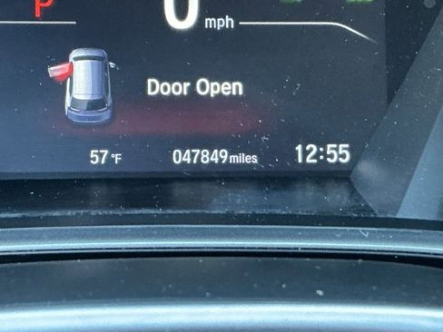 Used 2021 Honda CR-V Touring image 31