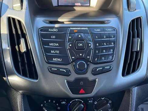 Used 2016 Ford Transit Connect XL FWD image 18