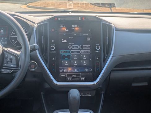 Used 2024 Subaru Crosstrek 2.0i Premium image 17
