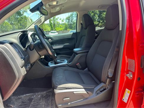 Used 2020 Chevrolet Colorado LT AWD/4WD image 10