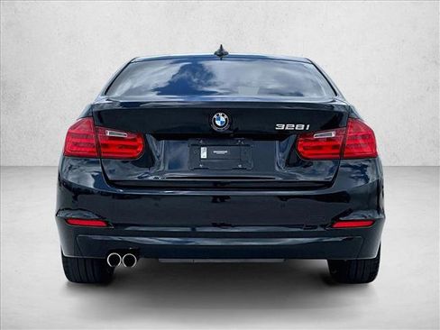 Used 2014 BMW 328i Sedan RWD image 4