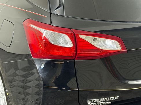 Used 2019 Chevrolet Equinox LT image 36