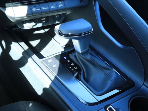 New 2026 Hyundai Elantra Sport image 14