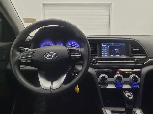 Used 2019 Hyundai Elantra SEL w/ Cargo Package FWD image 22