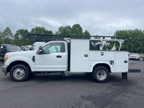 Used 2017 Ford F350 XL w/ Power Equipment Group image 2