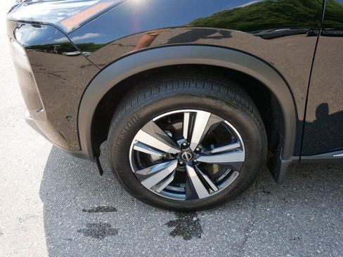 Certified 2023 Nissan Rogue SL w/ SL Premium Package AWD/4WD image 9