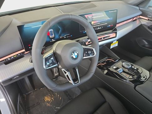 New 2026 BMW 530i w/ M Sport Package image 11