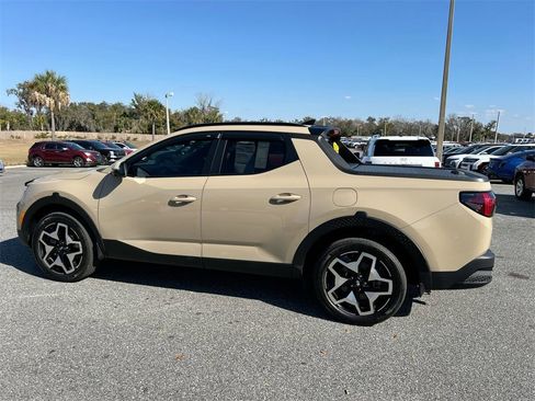 Certified 2023 Hyundai Santa Cruz Limited image 9