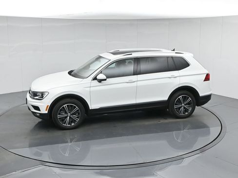 Used 2019 Volkswagen Tiguan SEL image 47
