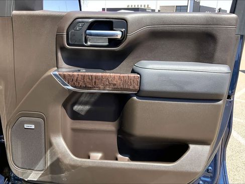 Used 2021 GMC Sierra 1500 Denali AWD/4WD image 23