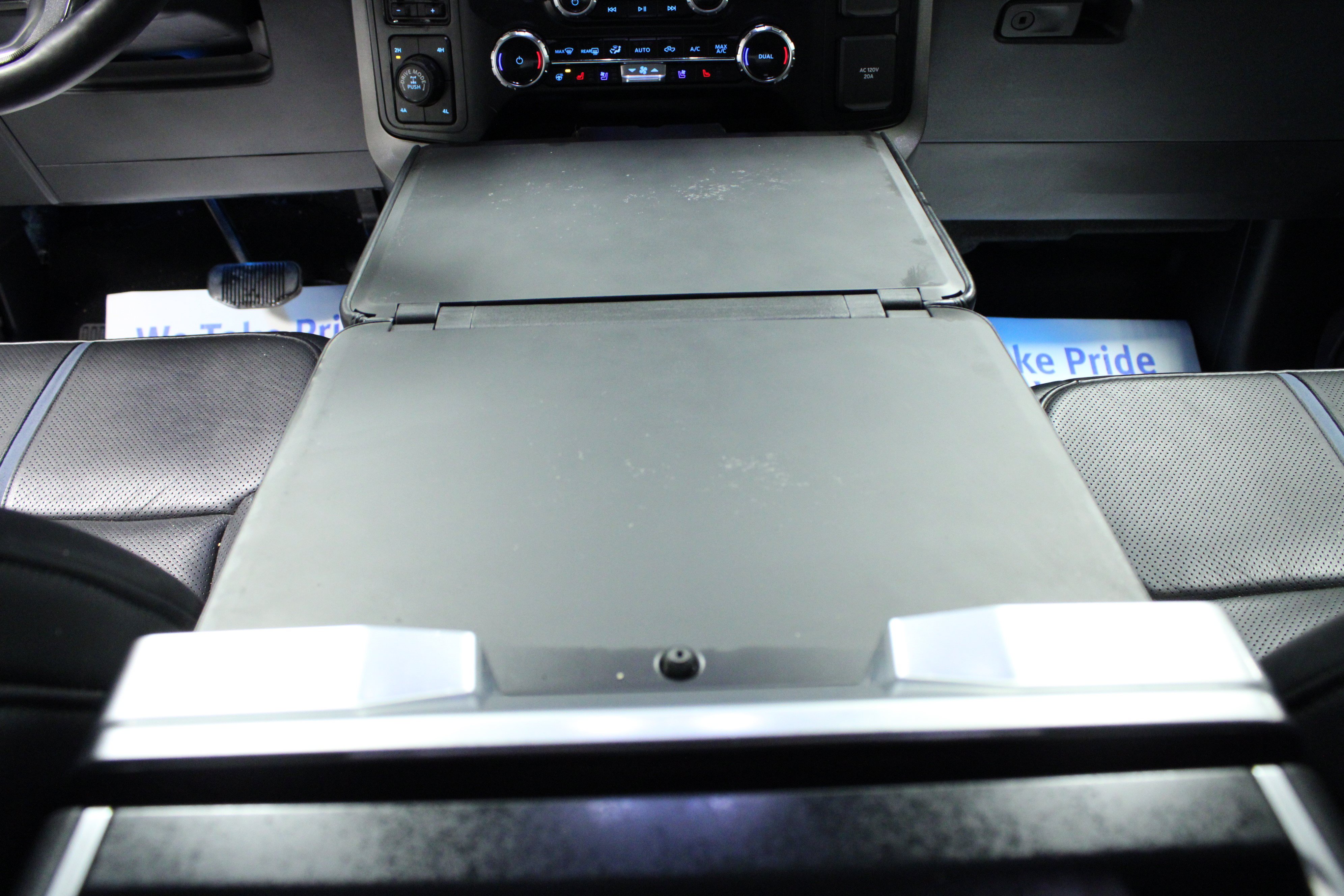 Used 2024 Ford F150 Platinum w/ FX4 Off-Road Package AWD/4WD image 21