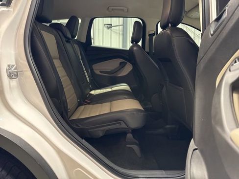 Used 2019 Ford Escape SEL image 23