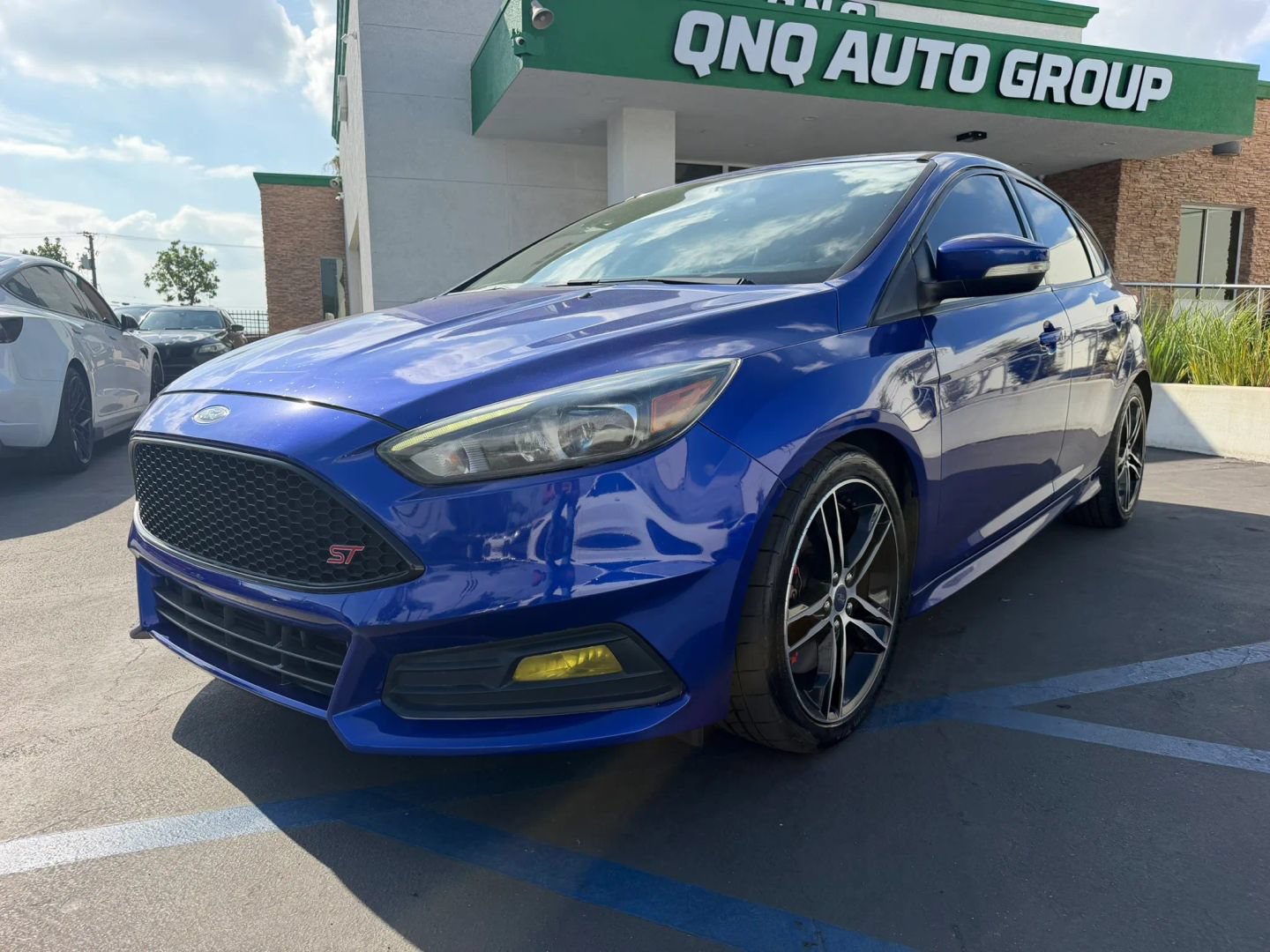 Used 2015 Ford Focus ST w/ Equipment Group 401A FWD image 2