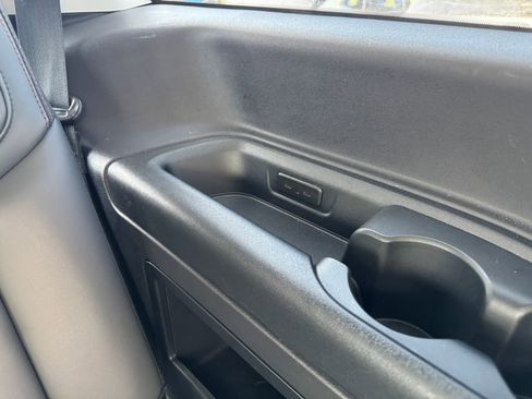 Used 2025 Ford Expedition Active image 45