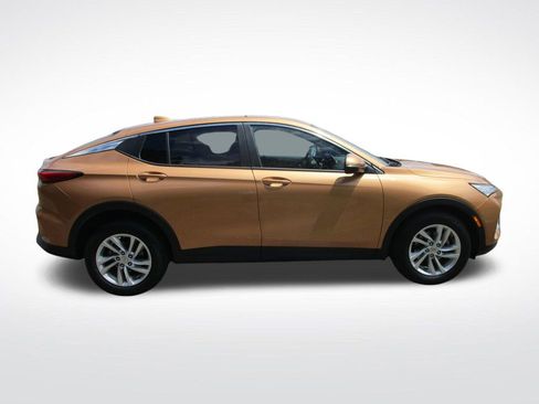 Used 2024 Buick Envista Preferred w/ Convenience II Package FWD image 8