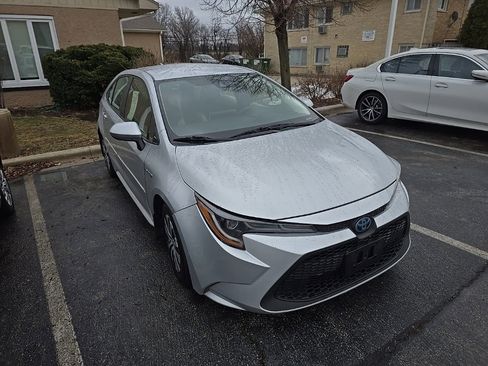 Used 2020 Toyota Corolla LE image 5