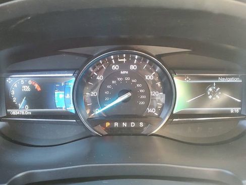 Used 2019 Ford Explorer XLT w/ Equipment Group 202A AWD/4WD image 21