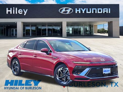 New 2026 Hyundai Sonata SEL image 2