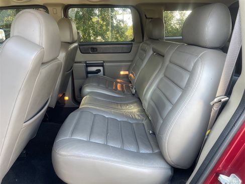 Used 2003 HUMMER H2 Sport Utility w/ Preferred Equipment Group image 10