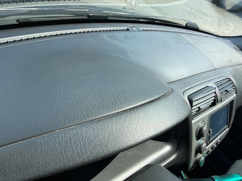 Used 2004 Honda Civic Hybrid Sedan image 31