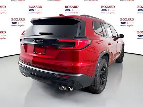 Used 2024 GMC Acadia AT4 w/ Luxury Package image 8