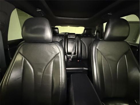 Used 2017 Lincoln MKX Reserve image 28