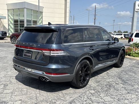 Used 2021 Lincoln Aviator Reserve w/ Equipment Group 201A RWD image 3