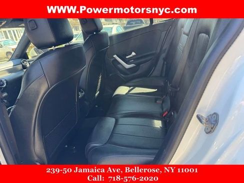 Used 2023 Mercedes-Benz CLA 250 4MATIC w/ Premium Package image 31