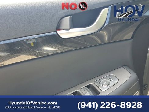 Used 2022 Hyundai Palisade Limited w/ Cargo Package AWD/4WD image 26