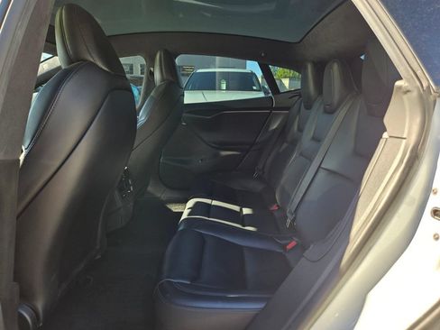 Used 2020 Tesla Model S AWD image 16