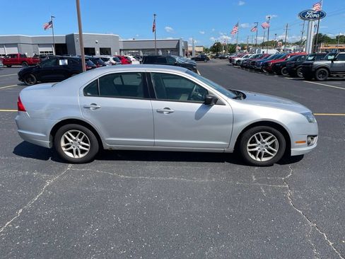 Used 2012 Ford Fusion S FWD image 4