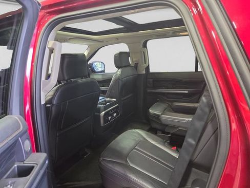 Used 2019 Ford Expedition Platinum AWD/4WD image 9