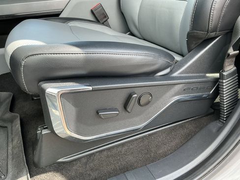 Used 2022 Ford F150 Lariat w/ Equipment Group 501A Mid image 74