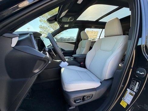 New 2026 Lexus TX 350 AWD image 5